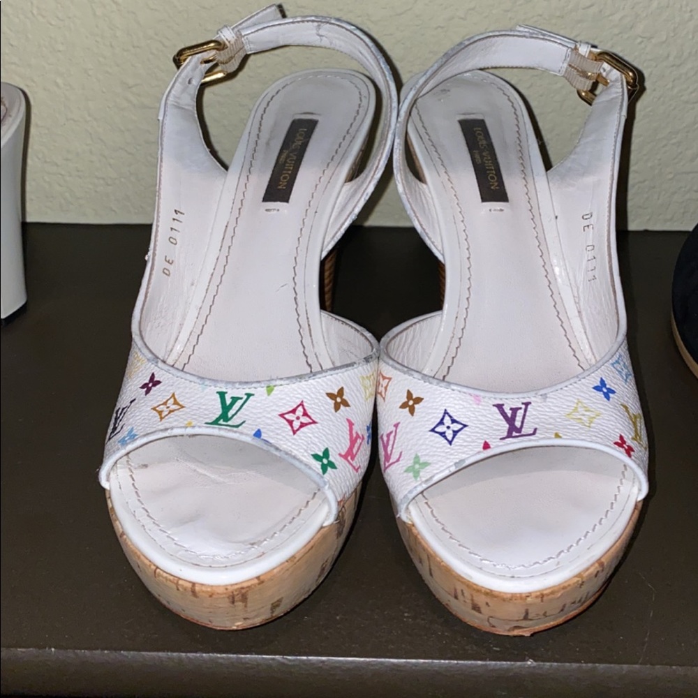 100% authentic Louis Vuitton shoes